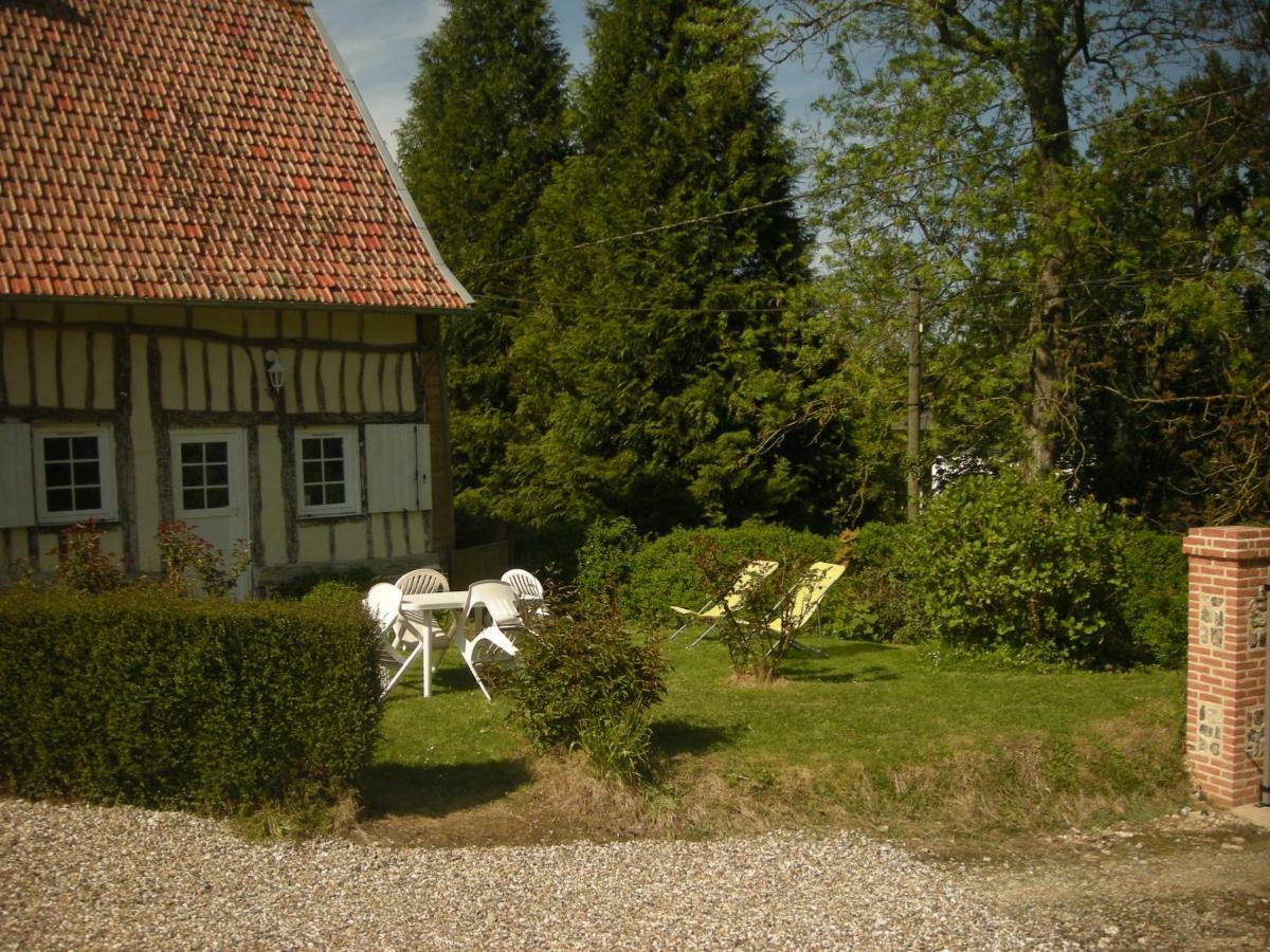 Les Gites De La Renardiere Gueures Exterior photo